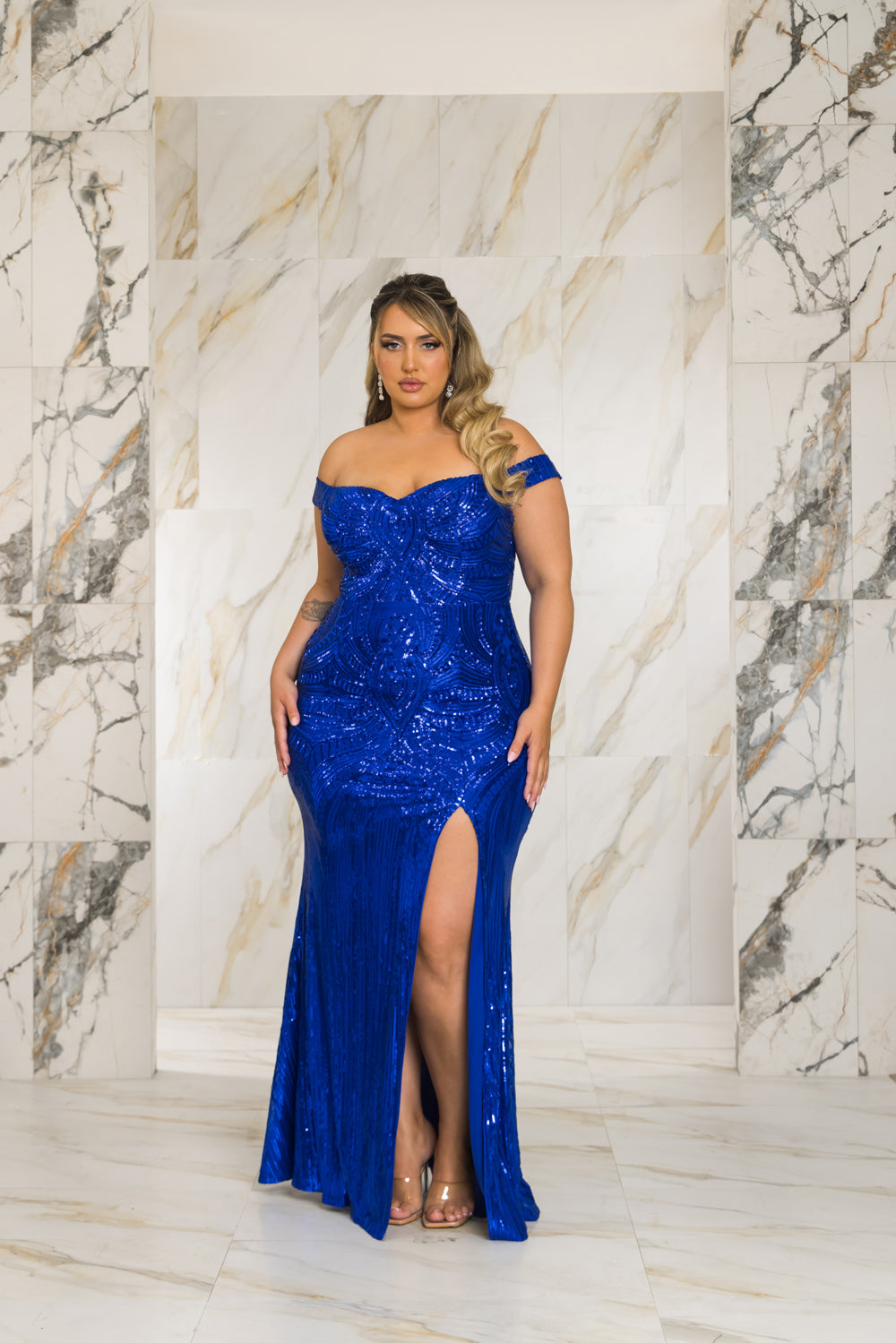 GISELLE- PLUS SIZE